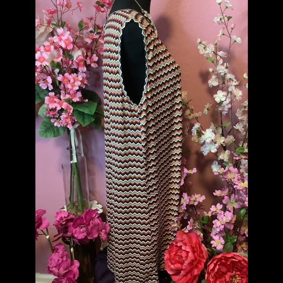 🌻NWT ESPRESSO 3X CHEVRON STRETCH KNIT DRESS - Picture 2 of 13